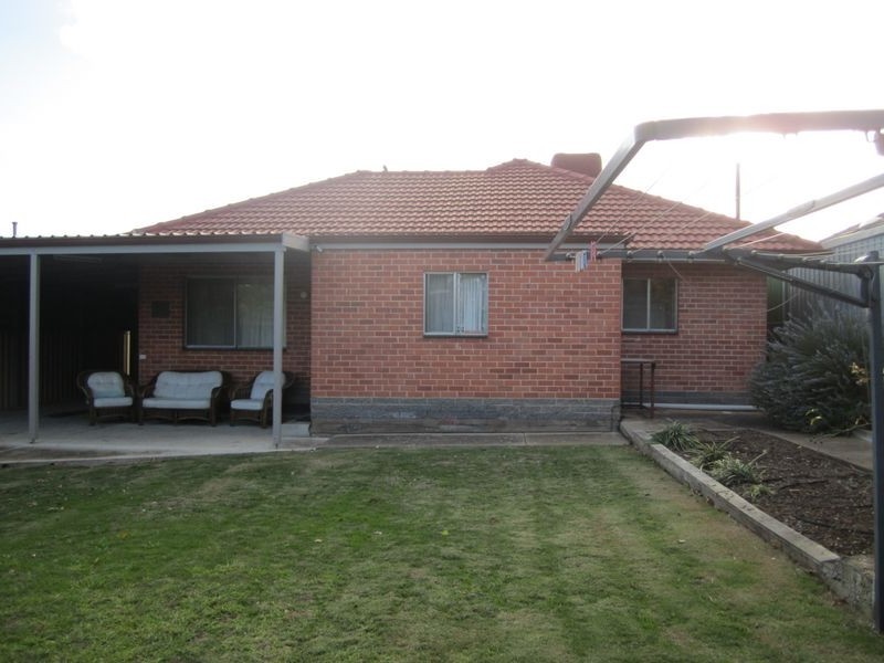 14 Deans Road, Campbelltown SA 5074