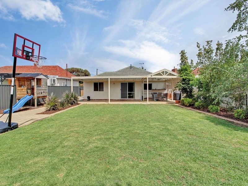 9 Meredith Street, Broadview SA 5083