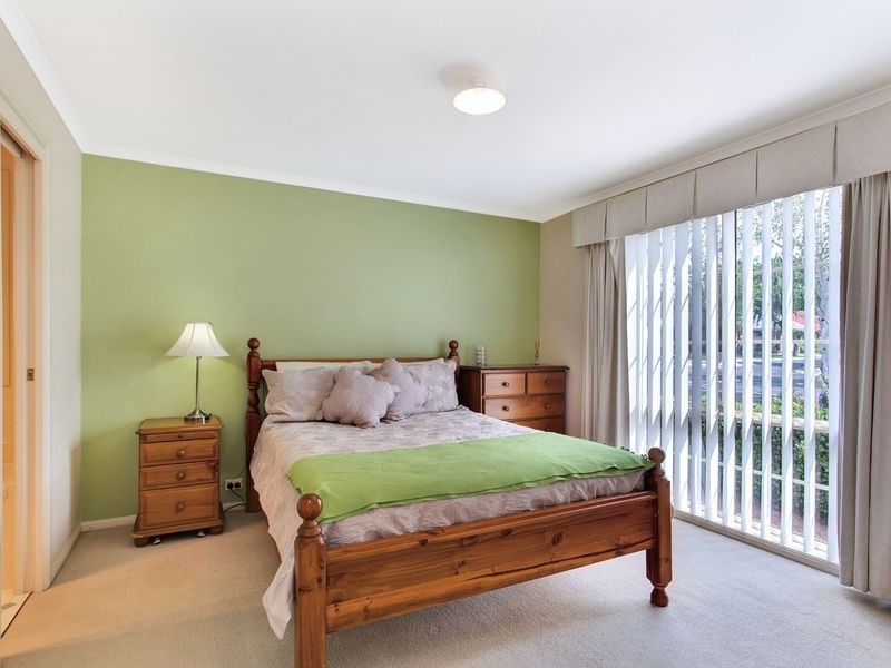 27 Bristol Terrace, Oakden SA 5086