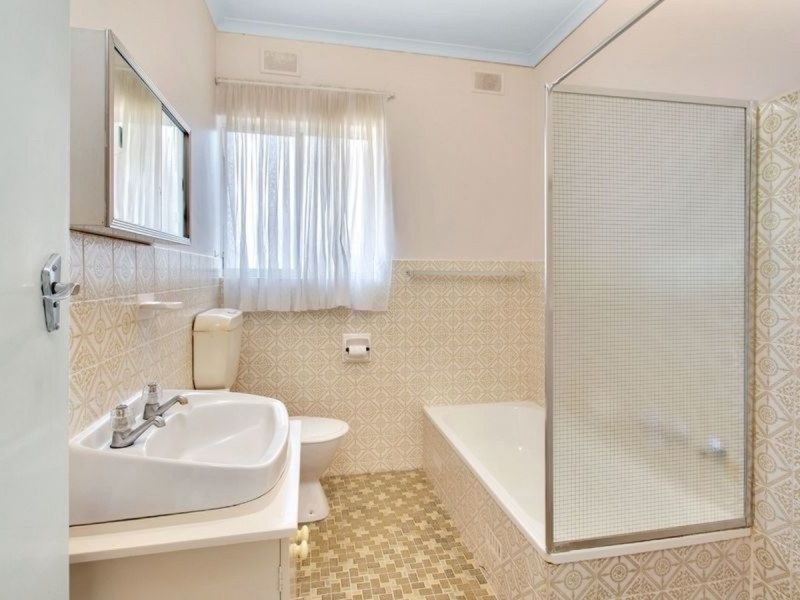 1/11 Lurline Avenue, Gilles Plains SA 5086