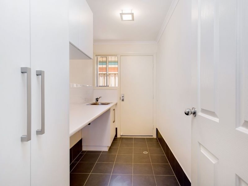 16 Roberts Street, Munno Para West SA 5115
