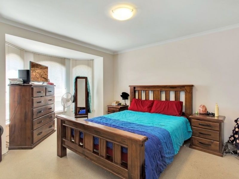 2 Dylan Close, Munno Para West SA 5115