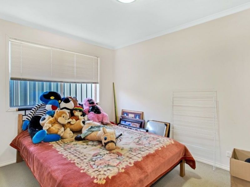 2 Dylan Close, Munno Para West SA 5115