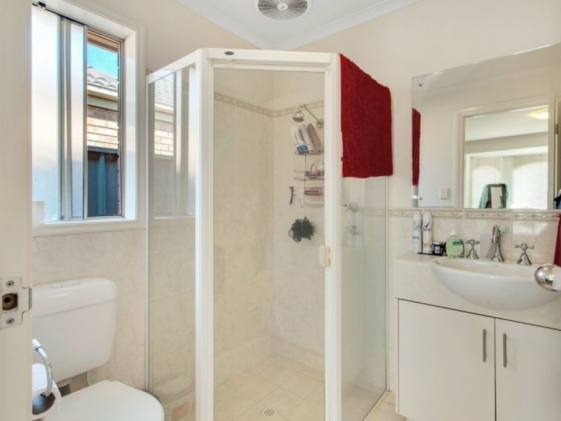 2 Dylan Close, Munno Para West SA 5115