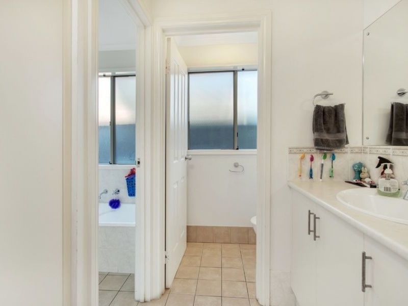 2 Dylan Close, Munno Para West SA 5115