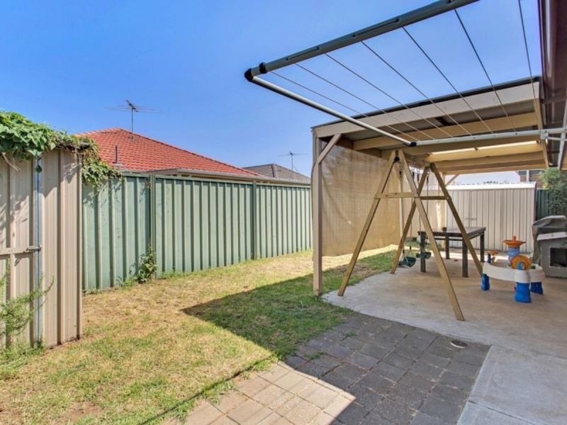 2 Dylan Close, Munno Para West SA 5115