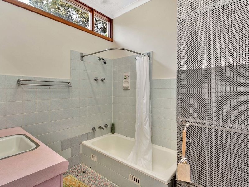 6 Lewis Avenue, Tea Tree Gully SA 5091