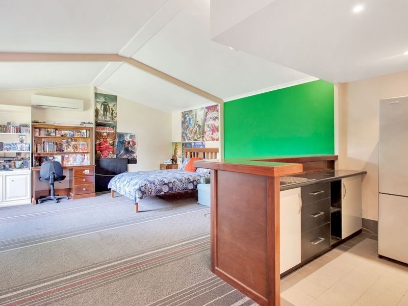 66 McInnes Avenue, Broadview SA 5083