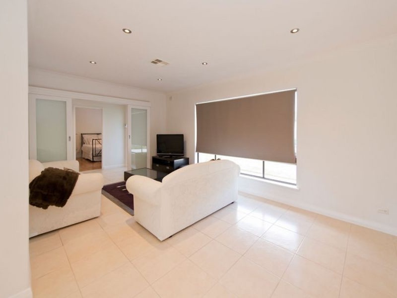 131 George Street, Paradise SA 5075