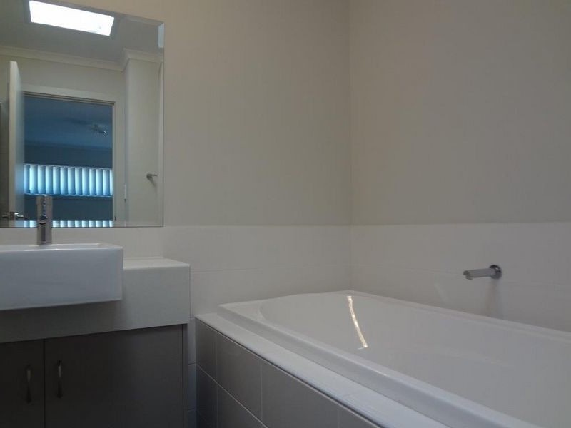 18 Croft Lane, Evanston Gardens SA 5116