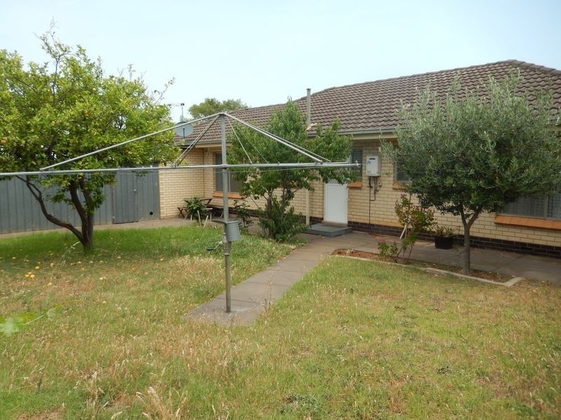 24 Lorenz Street, Campbelltown SA 5074