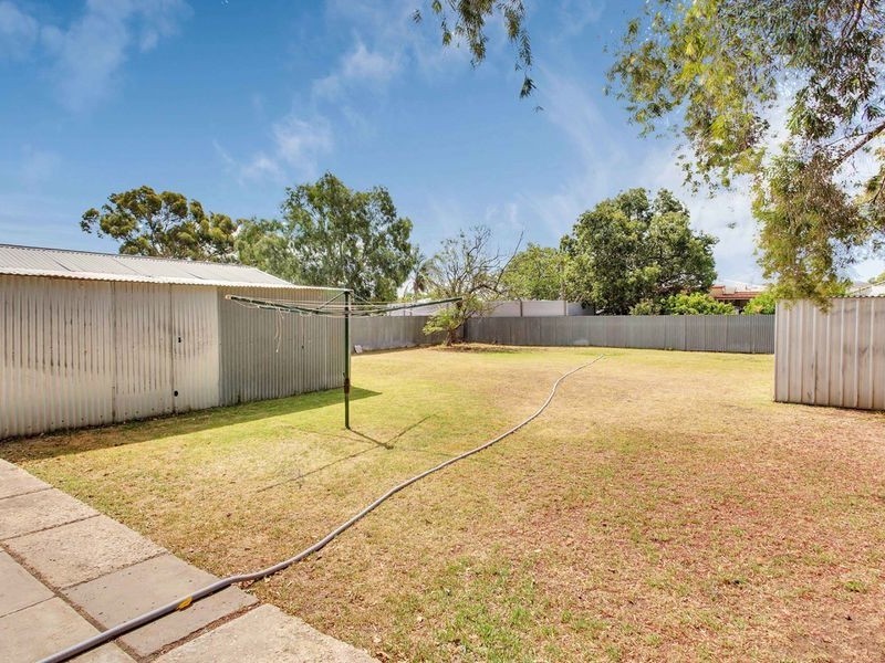 12 Wavell Street, Broadview SA 5083