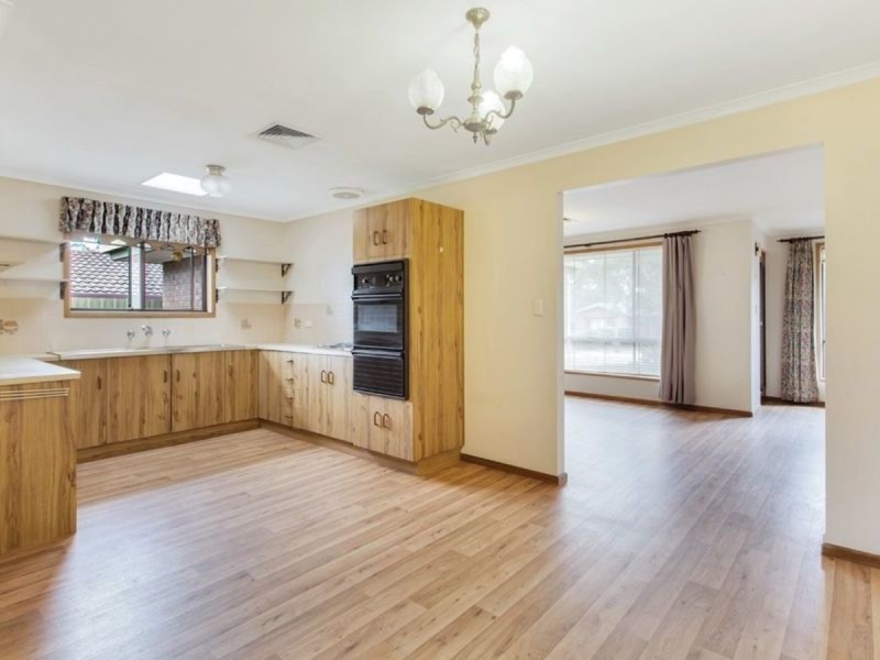 1/33 Doxiadis Street, St Agnes SA 5097