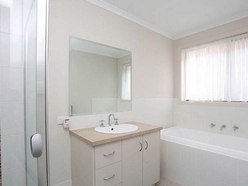 15 St Clair Avenue, Andrews Farm SA 5114