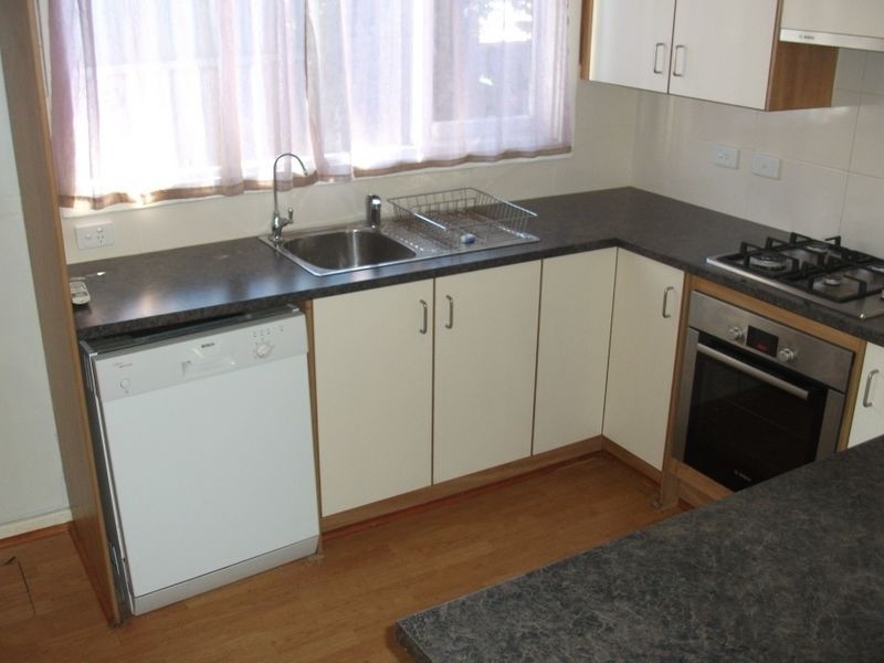 37 Carol Drive, Para Hills SA 5096