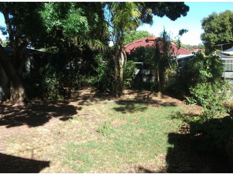 37 Carol Drive, Para Hills SA 5096