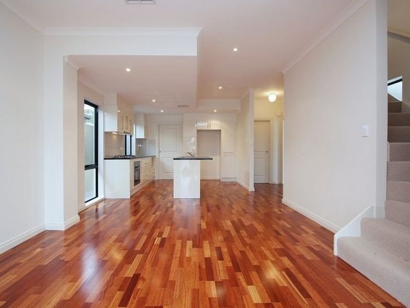 15a Condada Avenue, Park Holme SA 5043