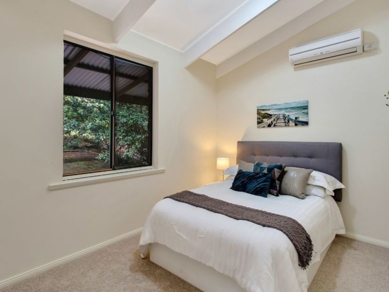 17 Rudall Avenue, Crafers SA 5152