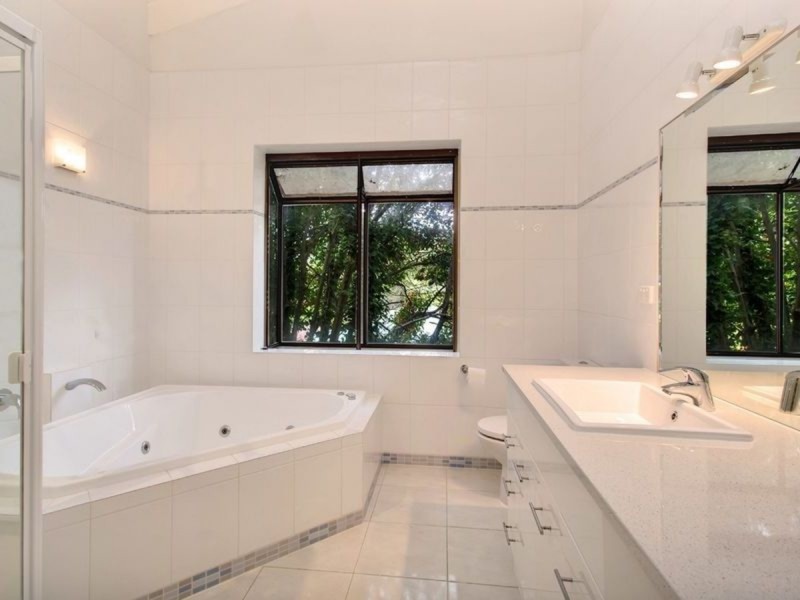 17 Rudall Avenue, Crafers SA 5152