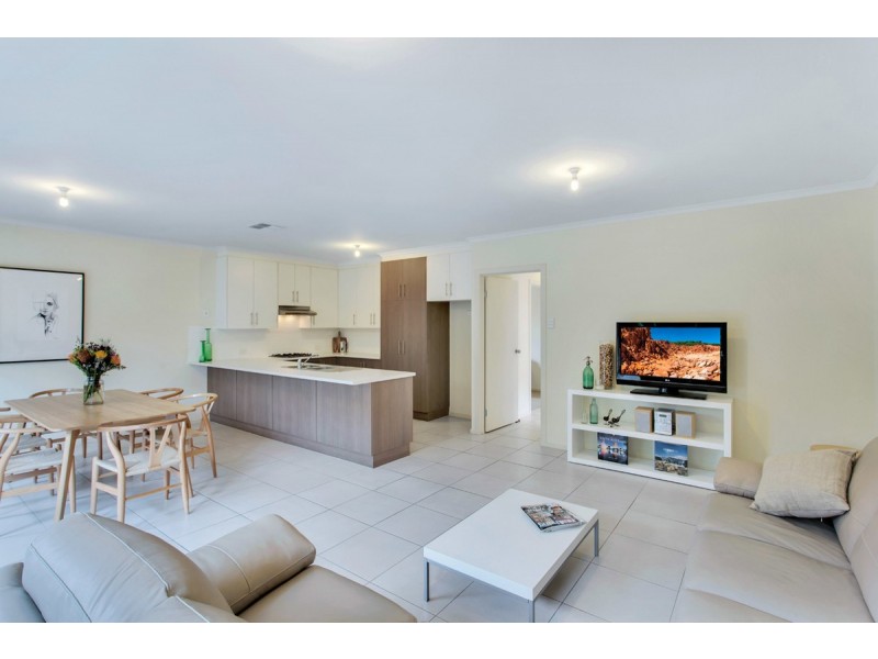 70 Lurline Avenue, Gilles Plains SA 5086