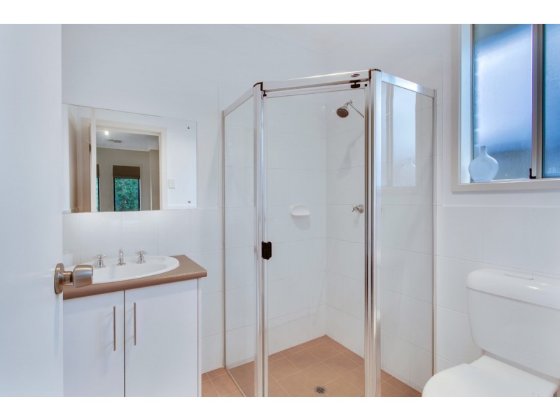 70 Lurline Avenue, Gilles Plains SA 5086