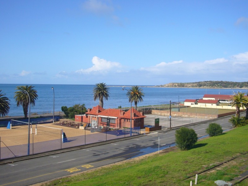 403/162 Hindmarsh Road, Victor Harbor SA 5211