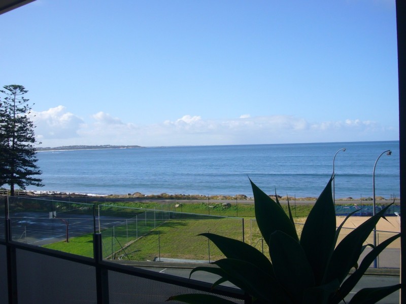 403/162 Hindmarsh Road, Victor Harbor SA 5211