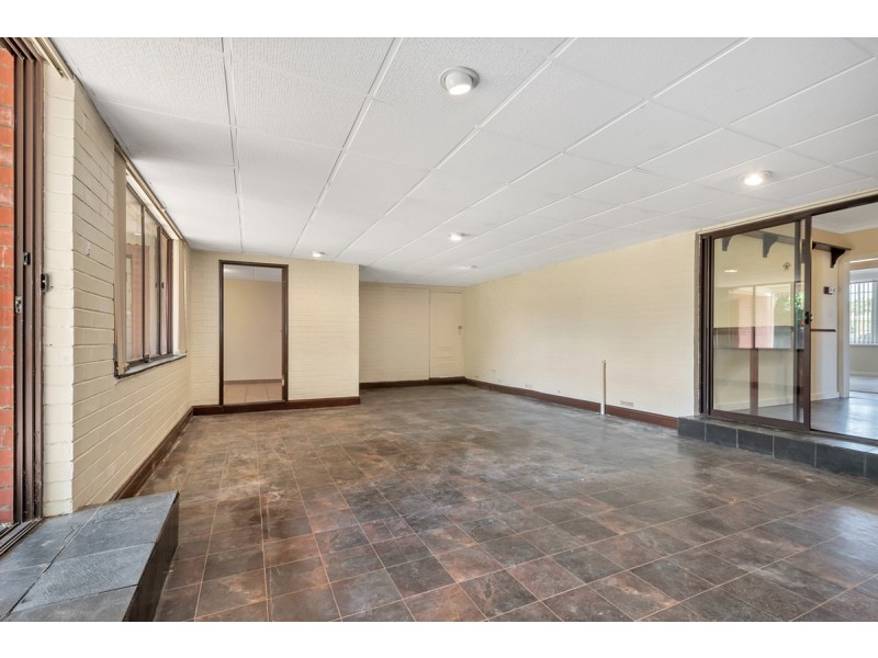 4 Tareena Street, Ridgehaven SA 5097