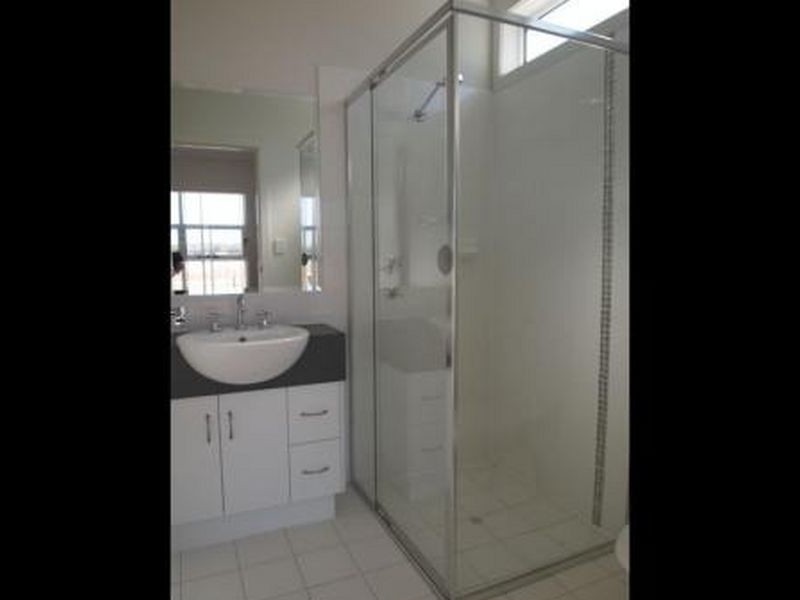15 Esperance Drive, Andrews Farm SA 5114