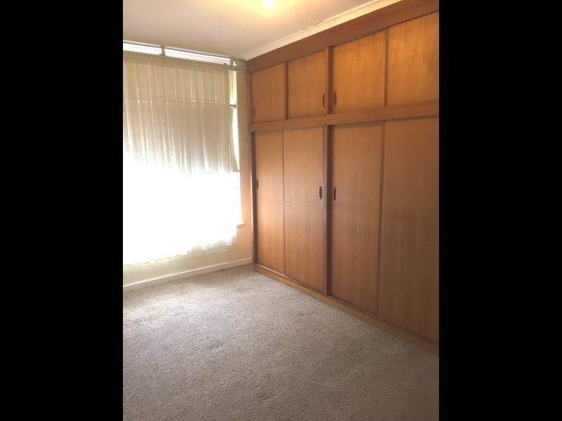 10 Helen Terrace, Valley View SA 5093