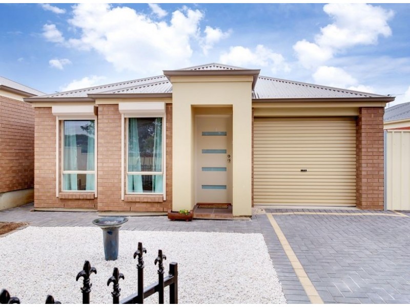 21 Burman Avenue, Gilles Plains SA 5086
