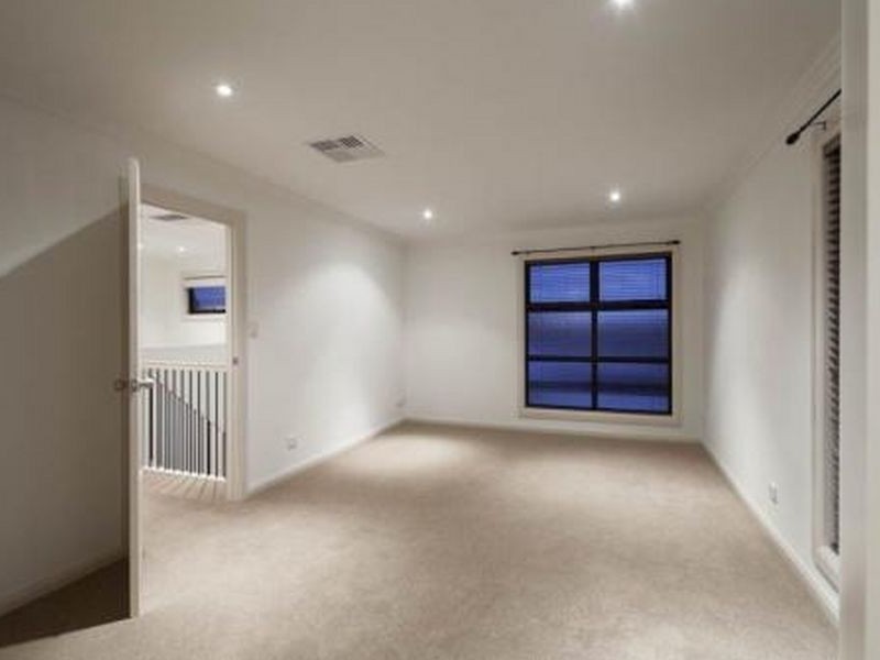 36 Sandville Avenue, Broadview SA 5083