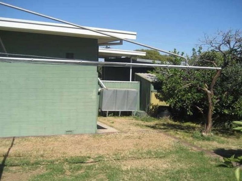 18 Murrell Road, Para Hills SA 5096