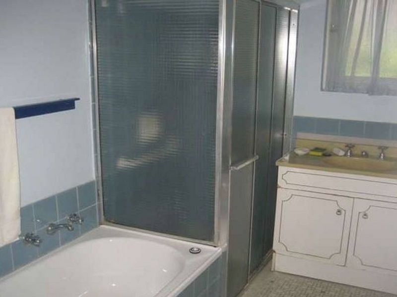 18 Murrell Road, Para Hills SA 5096