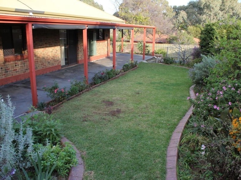 17 Canton Court, Surrey Downs SA 5126