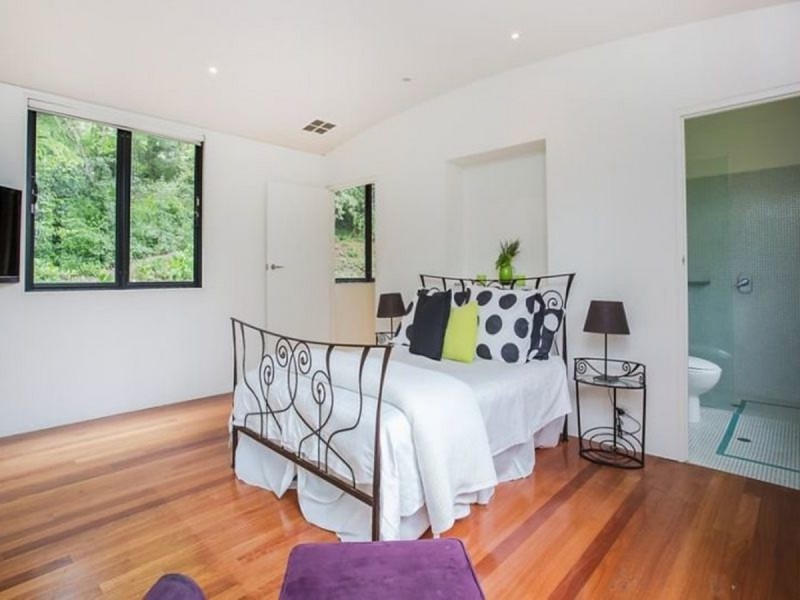 6 Rostrevor Road, Stirling SA 5152