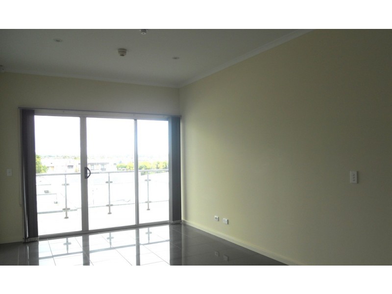 11/103 Elder Drive, Mawson Lakes SA 5095