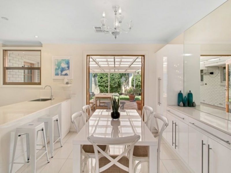 5a Collingrove Avenue, Broadview SA 5083