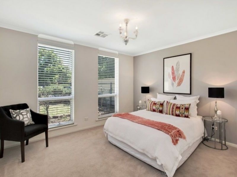 5a Collingrove Avenue, Broadview SA 5083