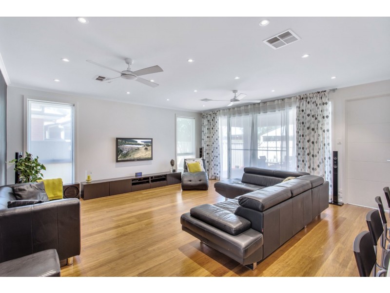 29 Grenville Avenue, Hillcrest SA 5086