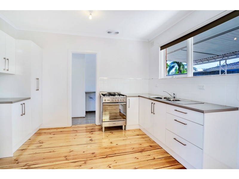 8 Grant Avenue, Gilles Plains SA 5086