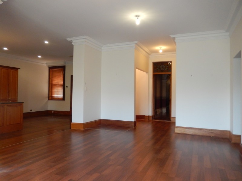 27 Clifton Street, Prospect SA 5082