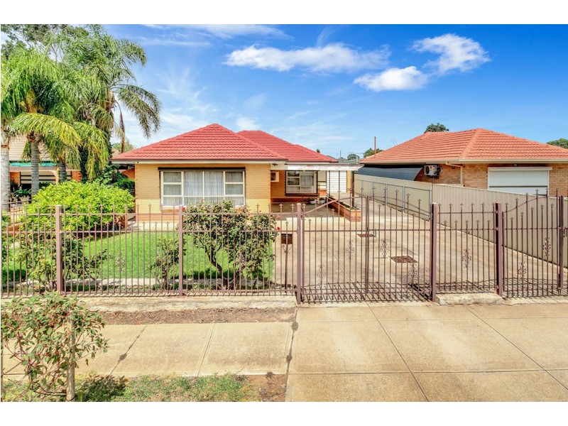 29 Essex Street, Woodville Gardens SA 5012