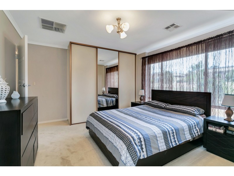 3 Bendigo Cresent, Modbury SA 5092