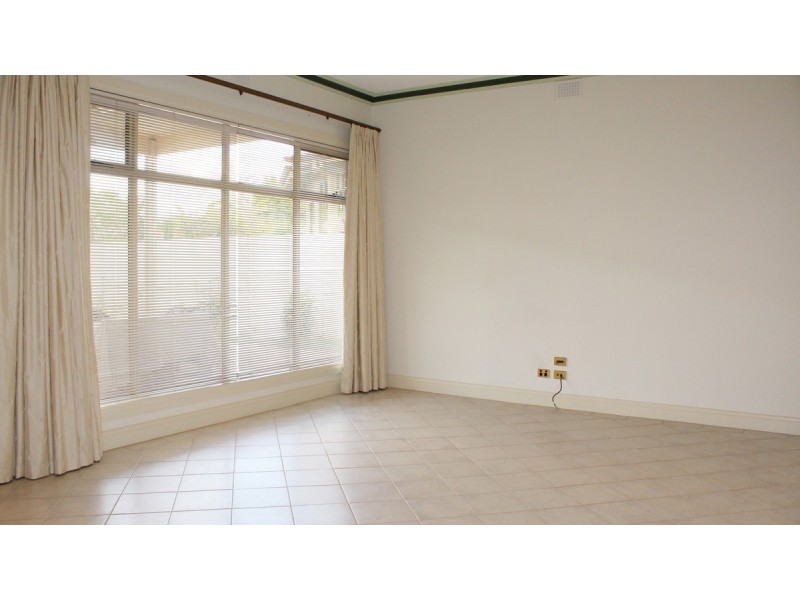 47 Ninth Avenue, St Peters SA 5069