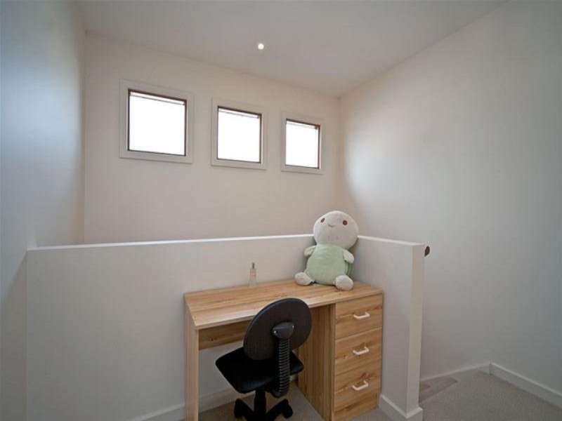 3/1 Torrens Lane, Mawson Lakes SA 5095