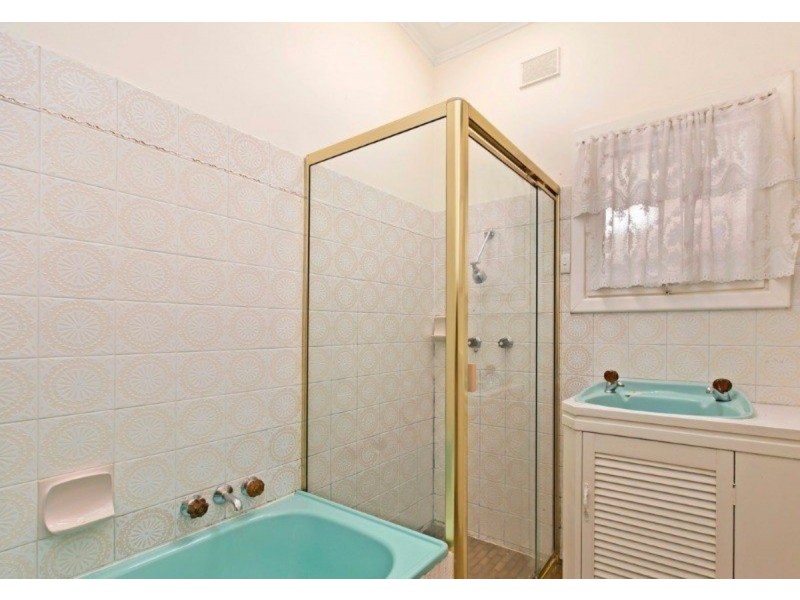 10 Malbaru Avenue, Ingle Farm SA 5098