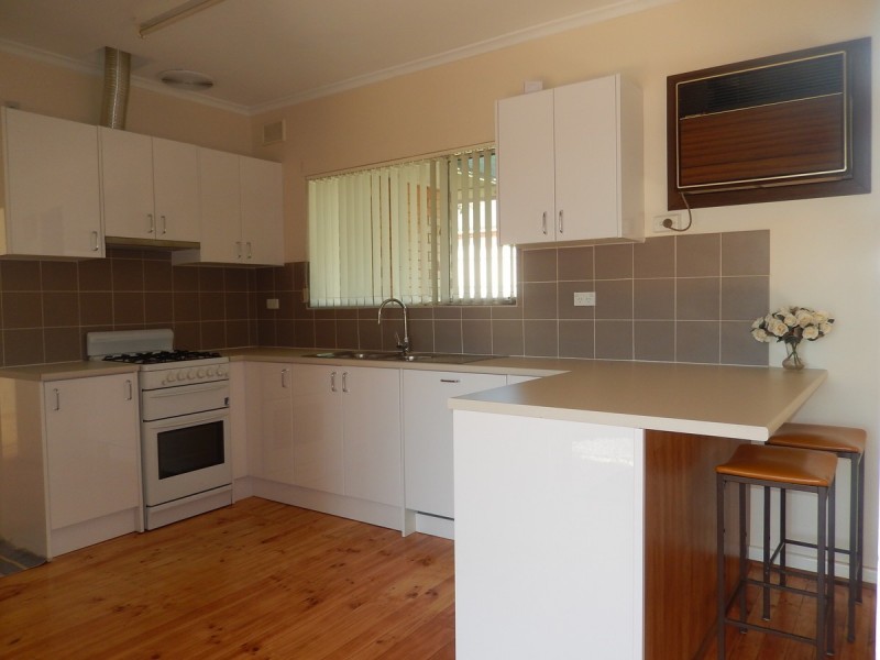 6 Roy Road, Paradise SA 5075