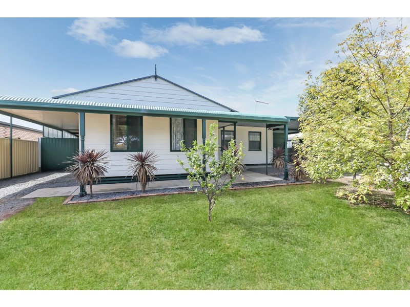 4 Leander Crescent, Greenacres SA 5086