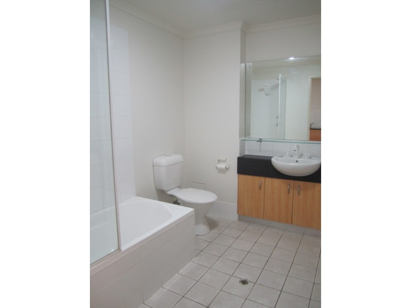 2B/188 Carrington Street, Adelaide SA 5000